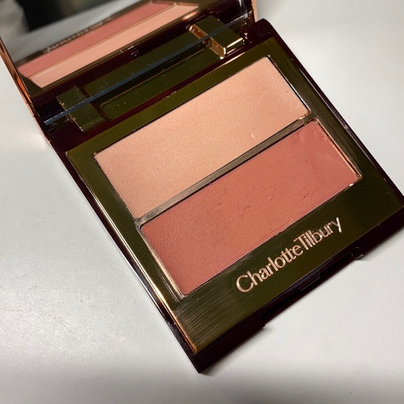 Charlotte Tilbury Cream Blush Duo- color: seduce - Picture 2 of 3